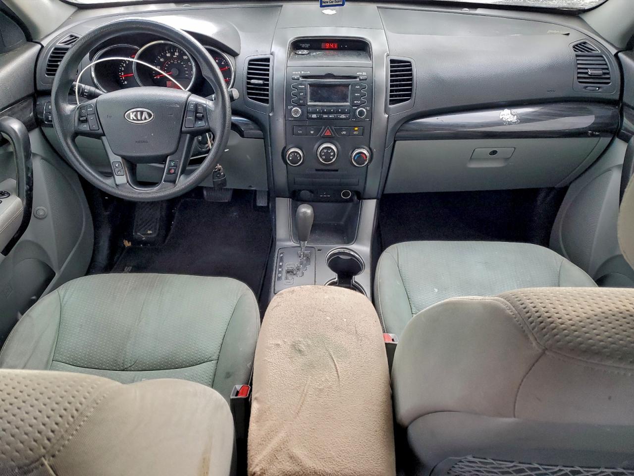 KIA SORENTO BASE