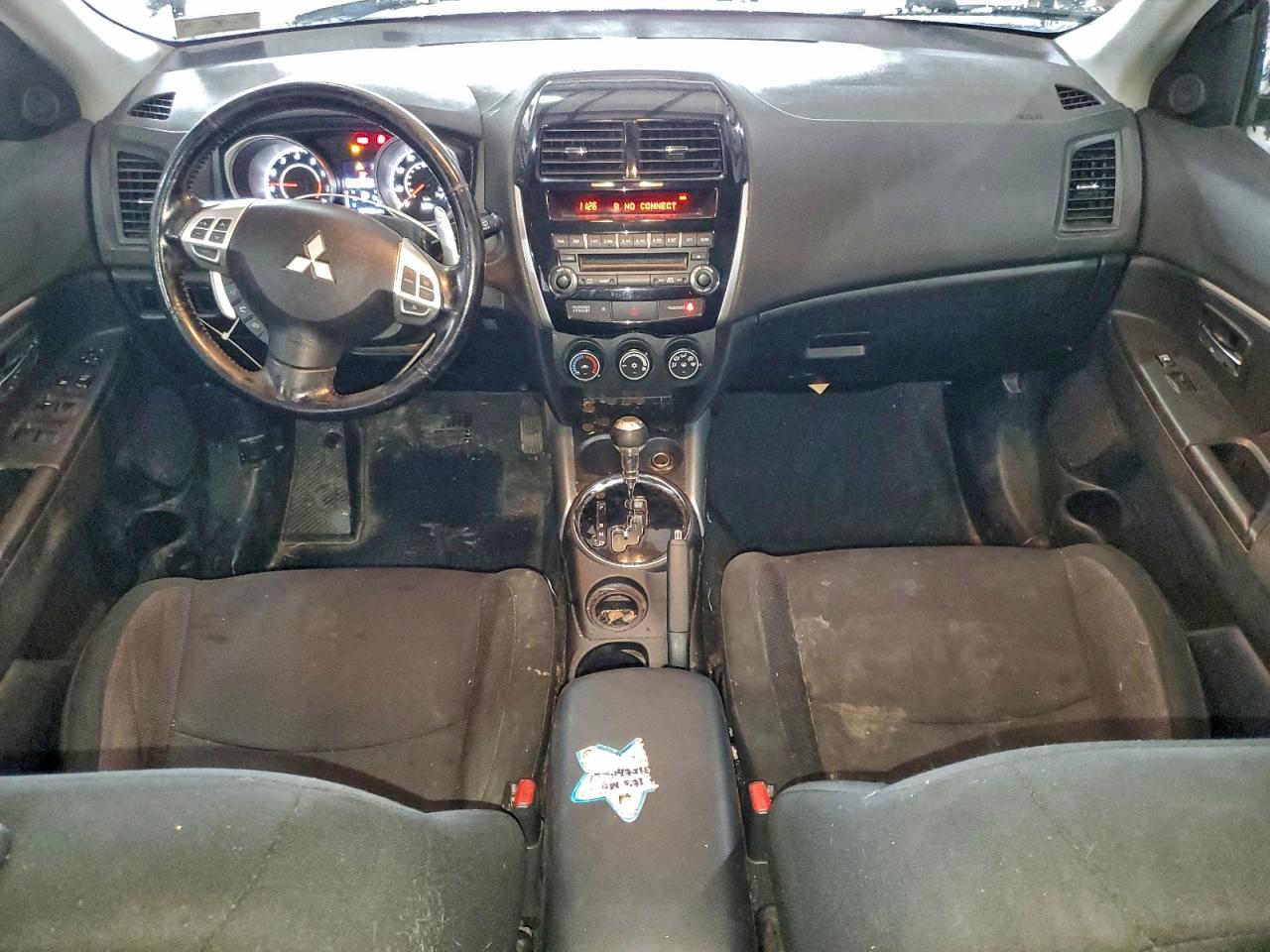 MITSUBISHI OUTLANDER ES