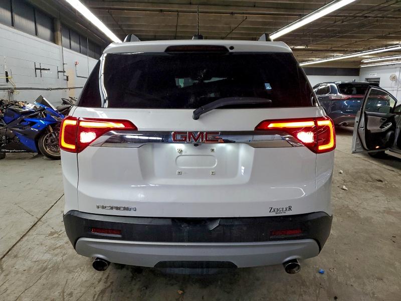 2017 GMC ACADIA SLT #3309283626