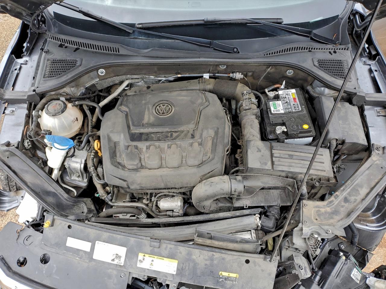 VOLKSWAGEN PASSAT LIMITED EDITION