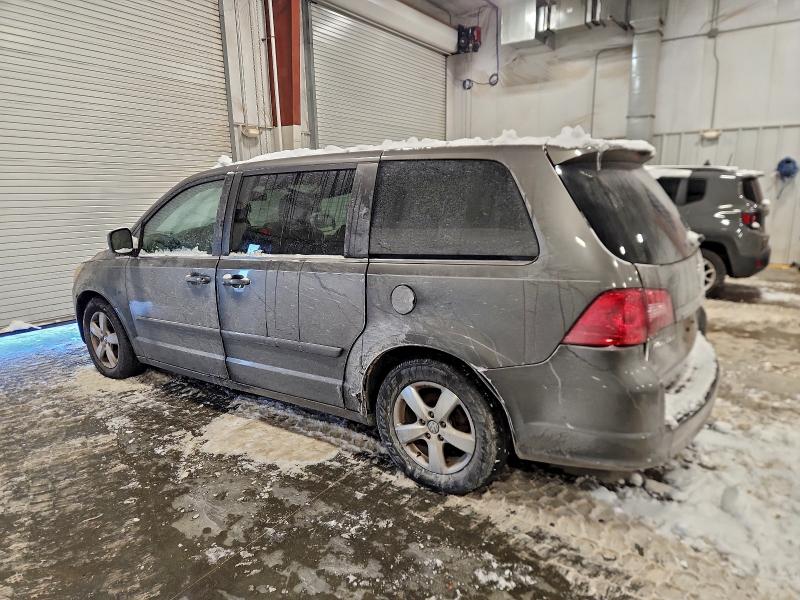 2010 VOLKSWAGEN ROUTAN #3305576117