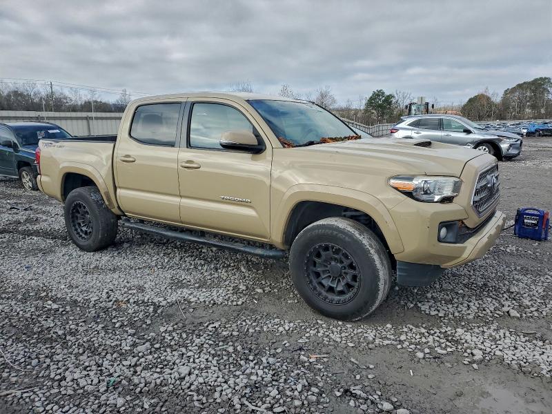 2017 TOYOTA TACOMA DOU #3319116292