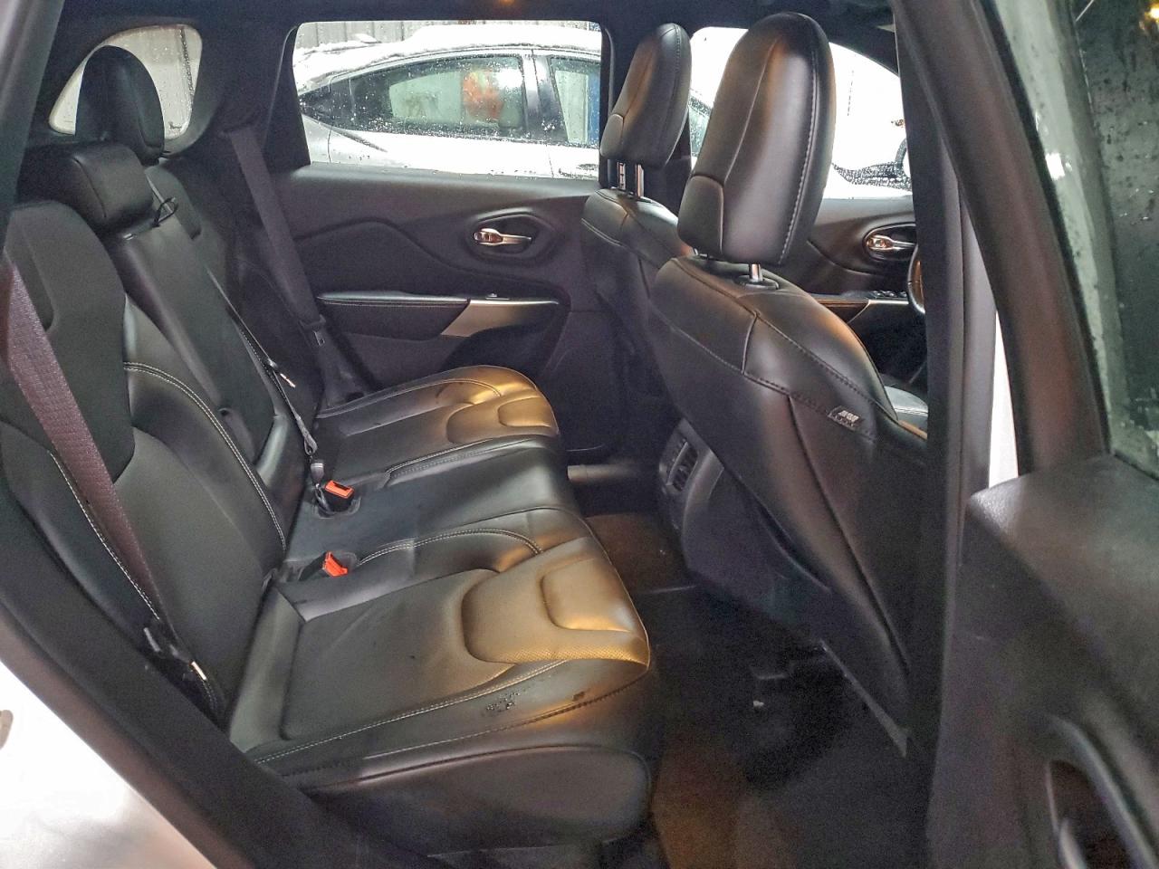 JEEP GRAND CHEROKEE LATITUDE LUX