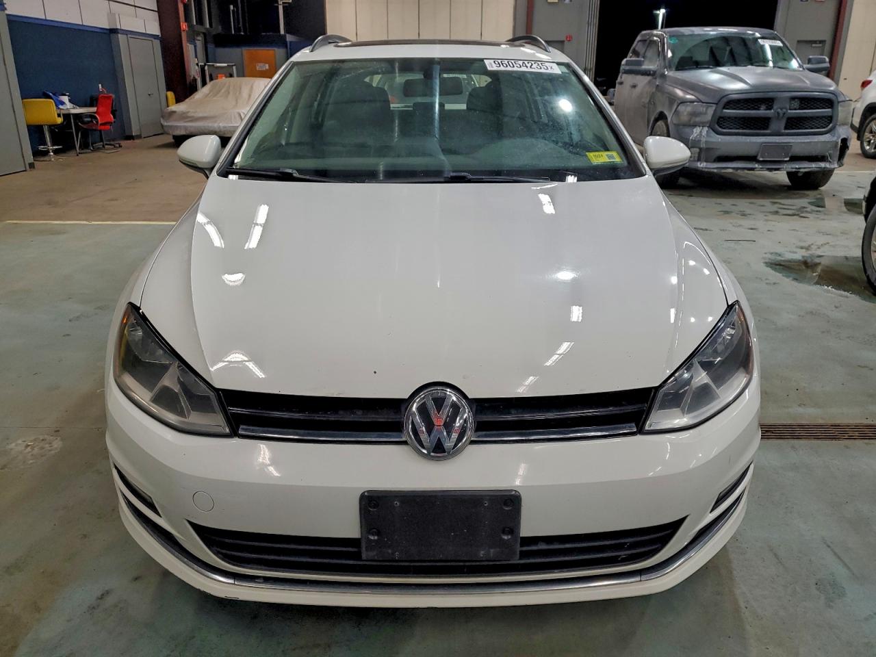 VOLKSWAGEN GOLF SPORTSVAN TDI S