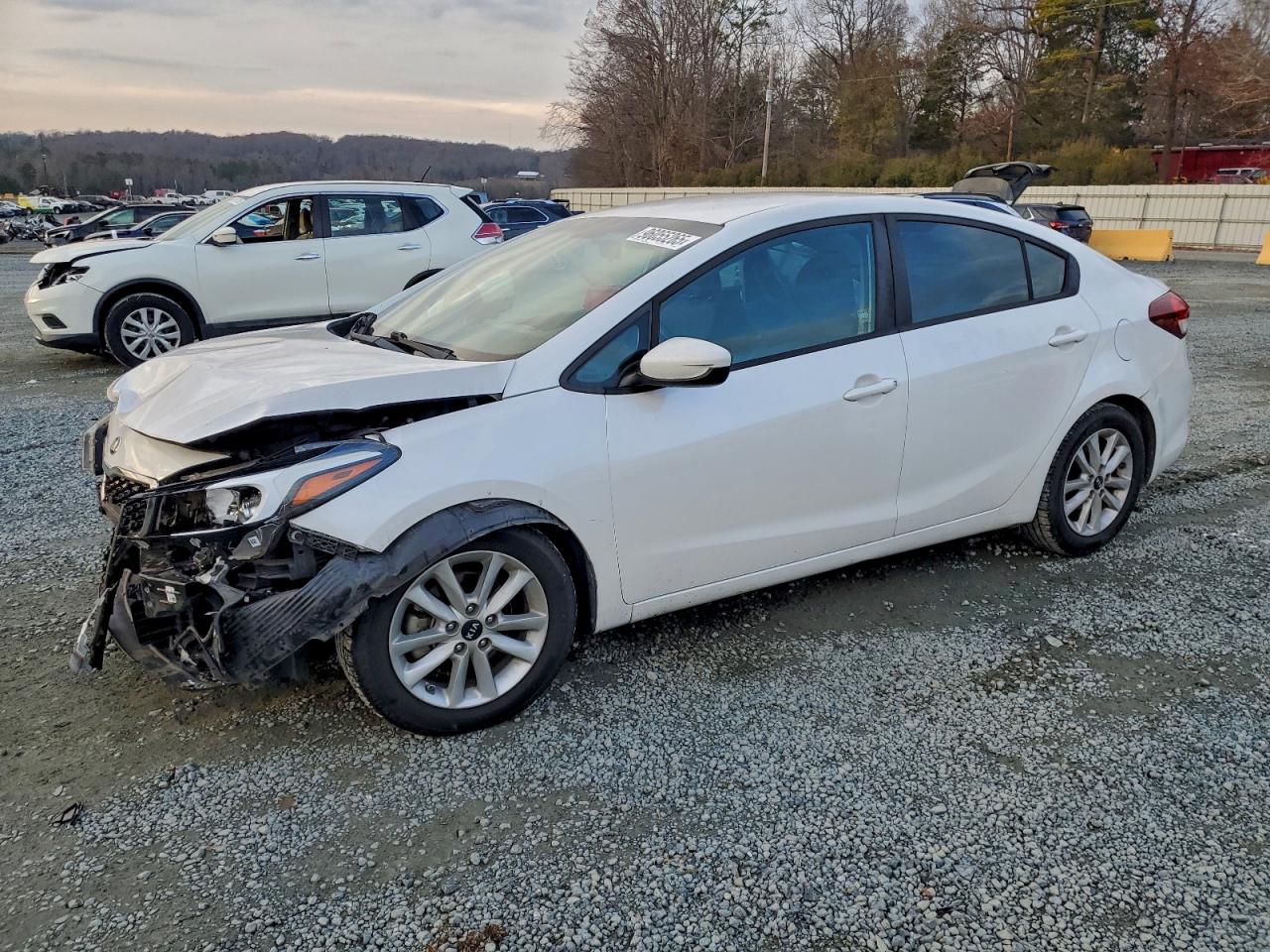 Lot #3311583838 2017 KIA FORTE LX