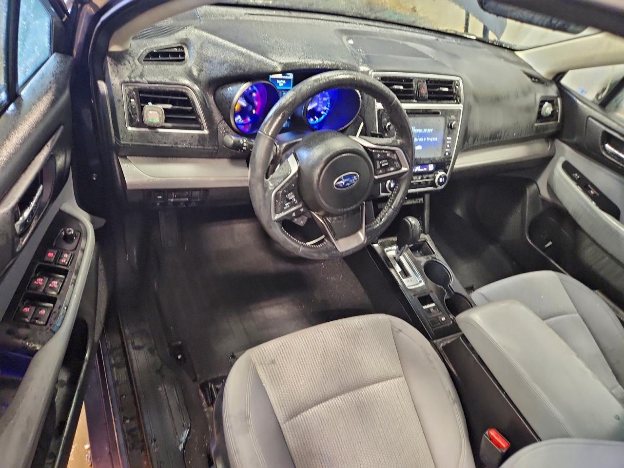 SUBARU LEGACY 2.5I PREMIUM