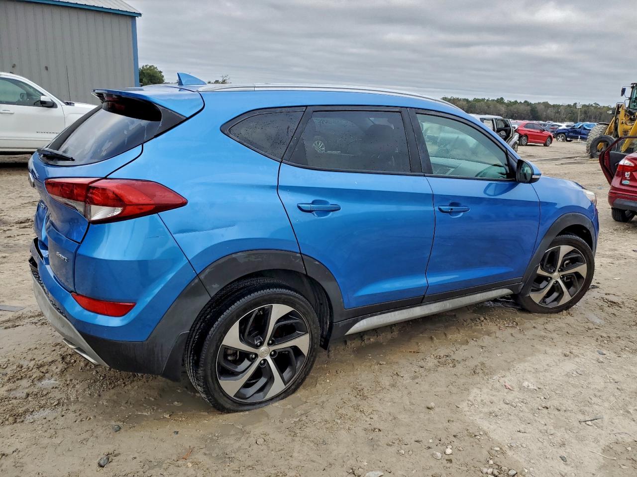 HYUNDAI TUCSON SPORT