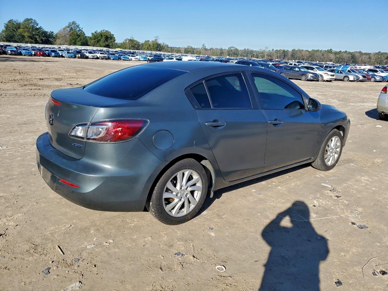 MAZDA 3 I