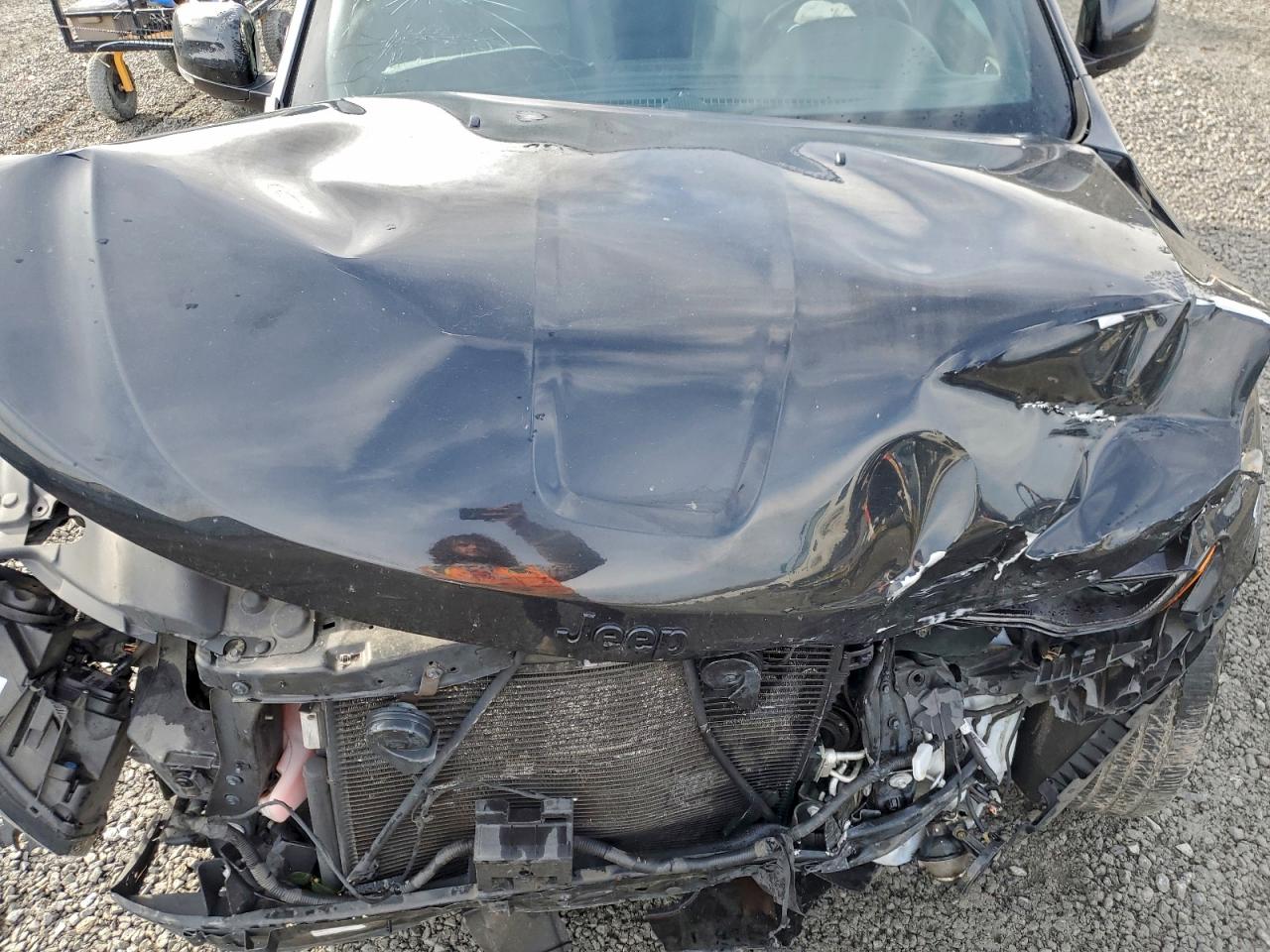 JEEP GRAND CHEROKEE OVERLAND