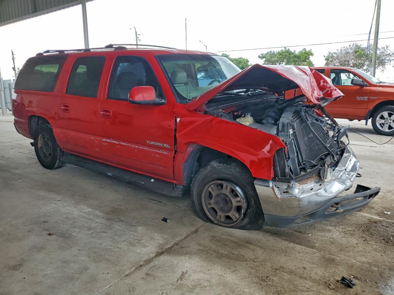 Lot #3315654780 2001 GMC YUKON XL C