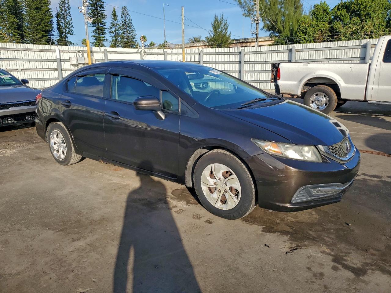 Lot #3318934912 2014 HONDA CIVIC LX