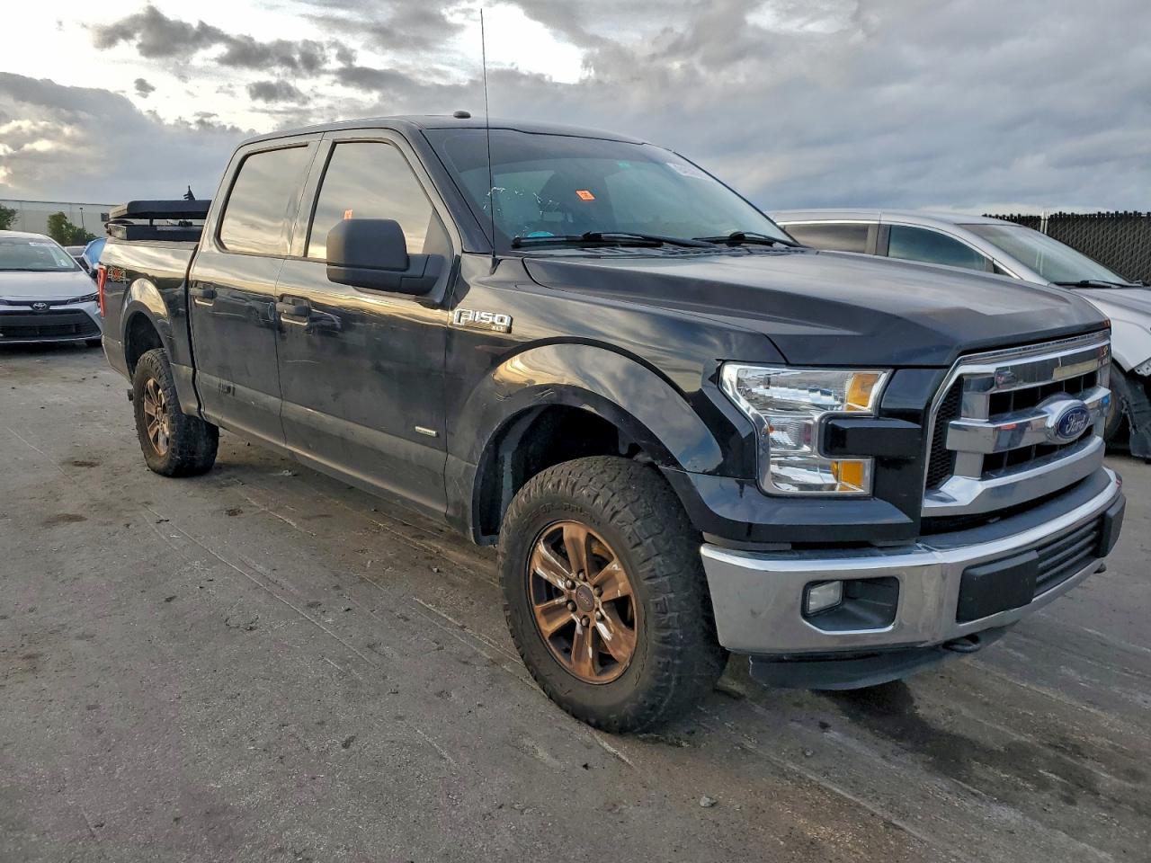 Lot #3304540461 2017 FORD F150 SUPER
