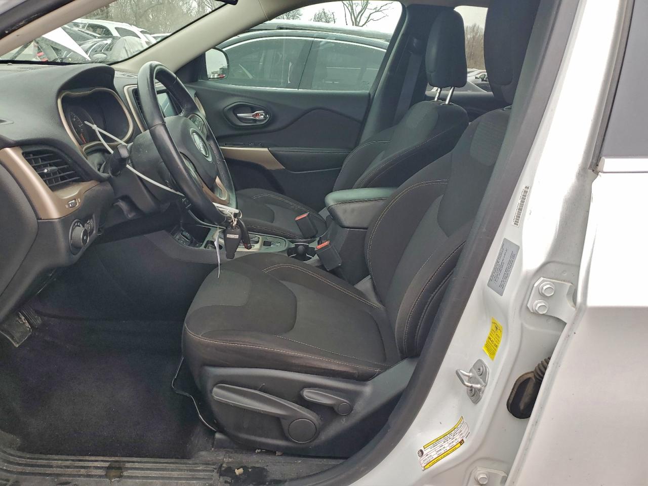 JEEP GRAND CHEROKEE LATITUDE