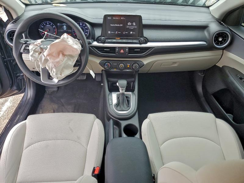 2023 KIA FORTE LX #3310407978