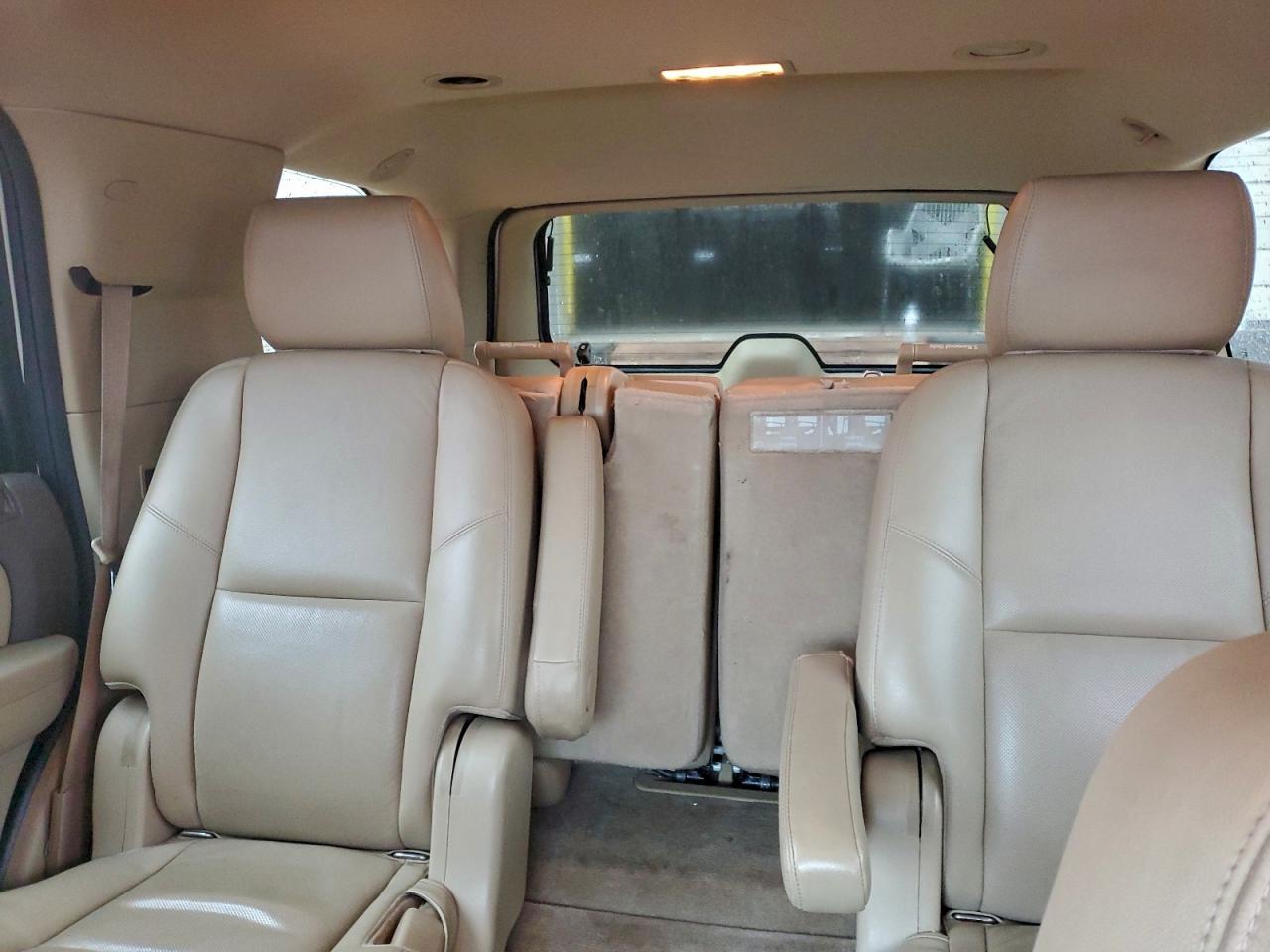 CHEVROLET TAHOE C1500 LTZ