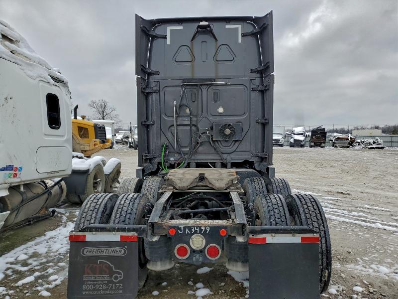 2018 FREIGHTLINER CASCADIA 1 #3308298183