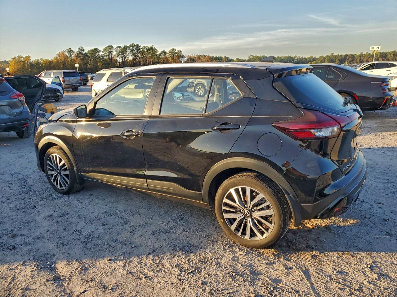 Lot #3315873090 2024 NISSAN KICKS SV
