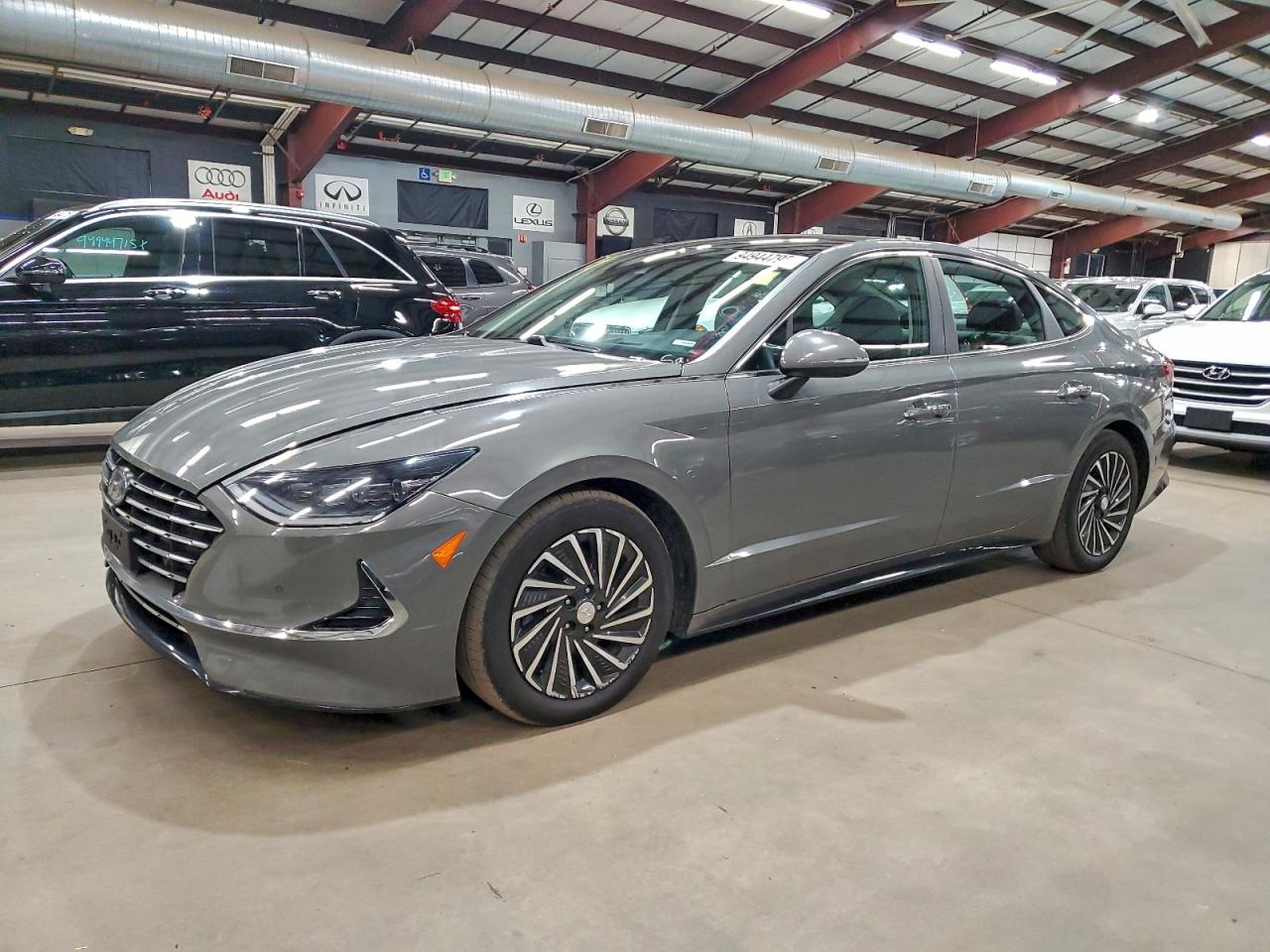 HYUNDAI SONATA HYBRID