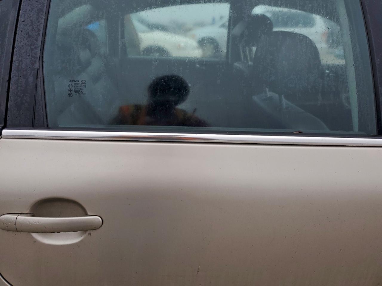 Lot #3310386956 2004 VOLKSWAGEN PASSAT GLX