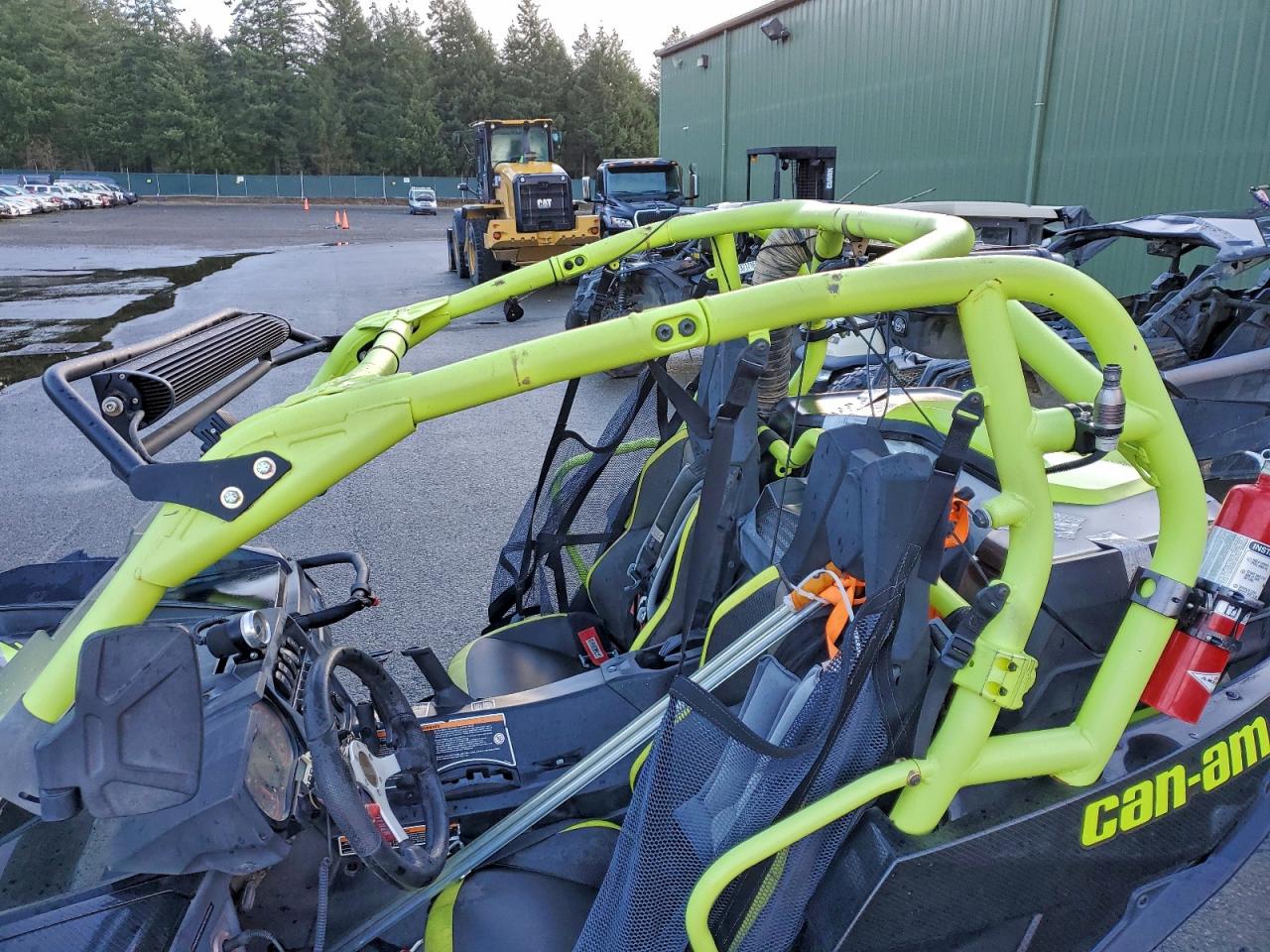 Lot #3318071370 2015 CAN-AM MAVERICK 1