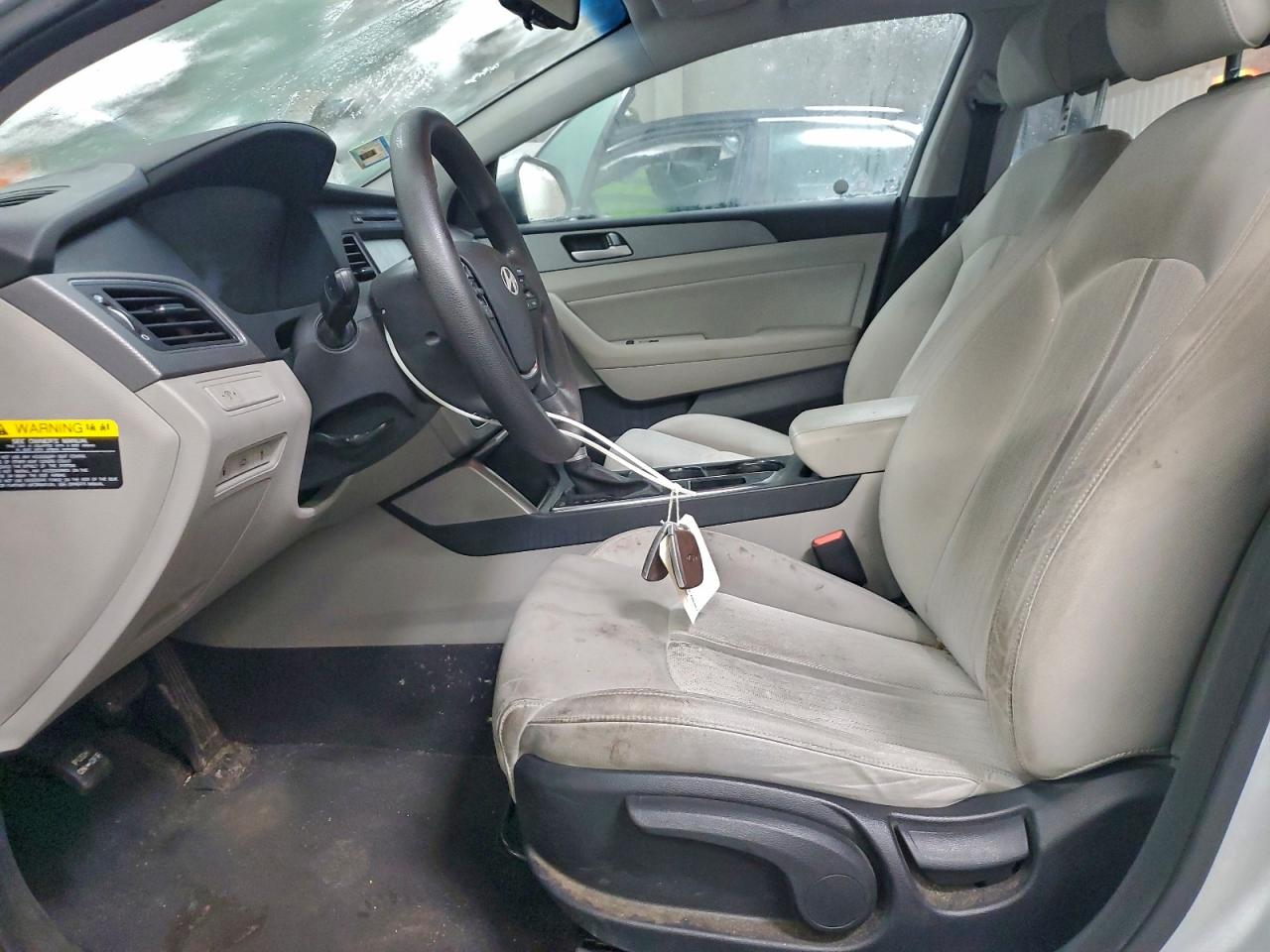 HYUNDAI SONATA HYBRID