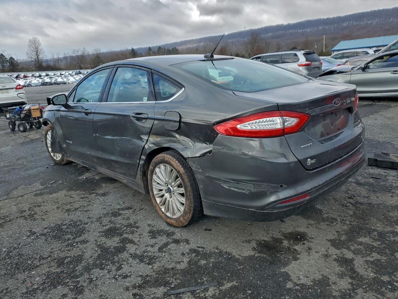FORD FUSION SE HYBRID