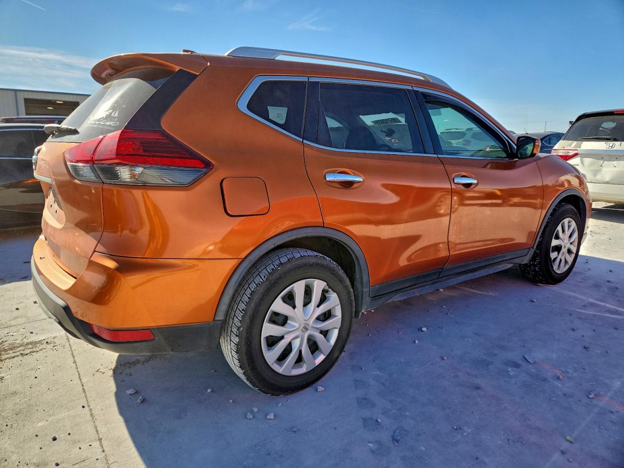NISSAN ROGUE S