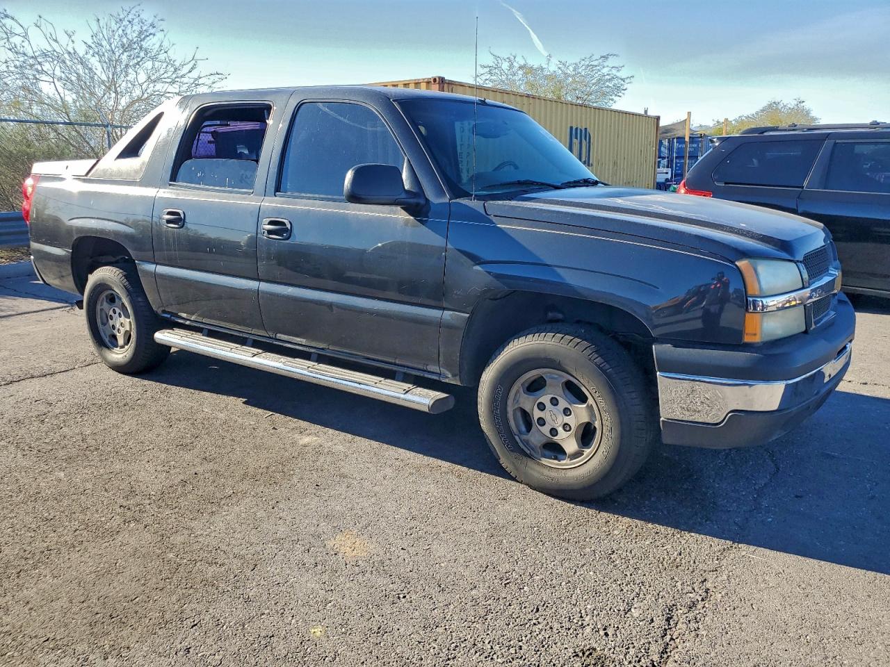 Lot #3303185802 2003 CHEVROLET AVALANCHE