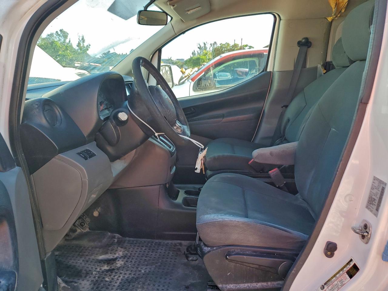 CHEVROLET EXPRESS LT