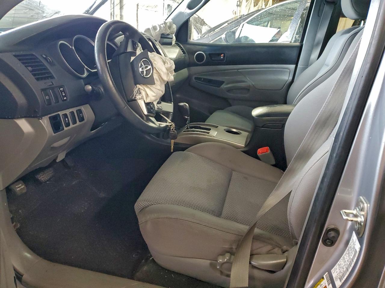 TOYOTA TACOMA DOUBLE CAB