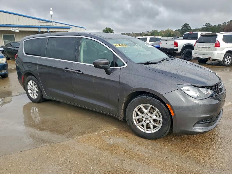 2022 CHRYSLER VOYAGER LX #3304529438