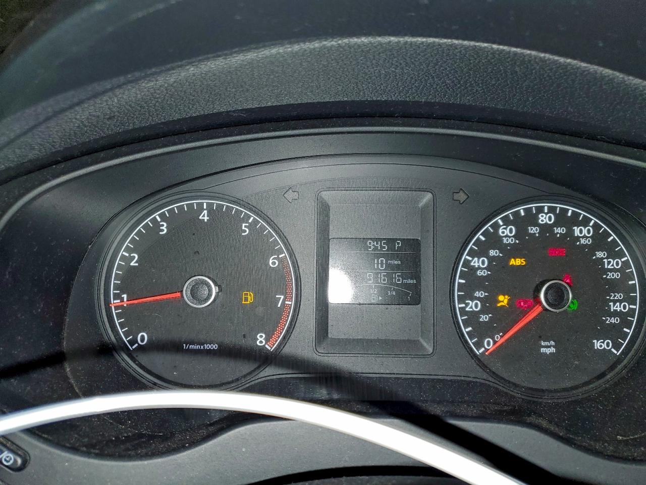 VOLKSWAGEN JETTA BASE