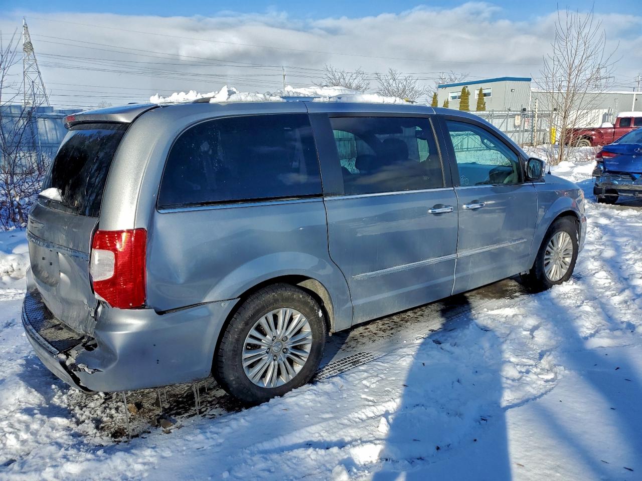 CHRYSLER TOWN & COUNTRY LIMITED PLATINUM