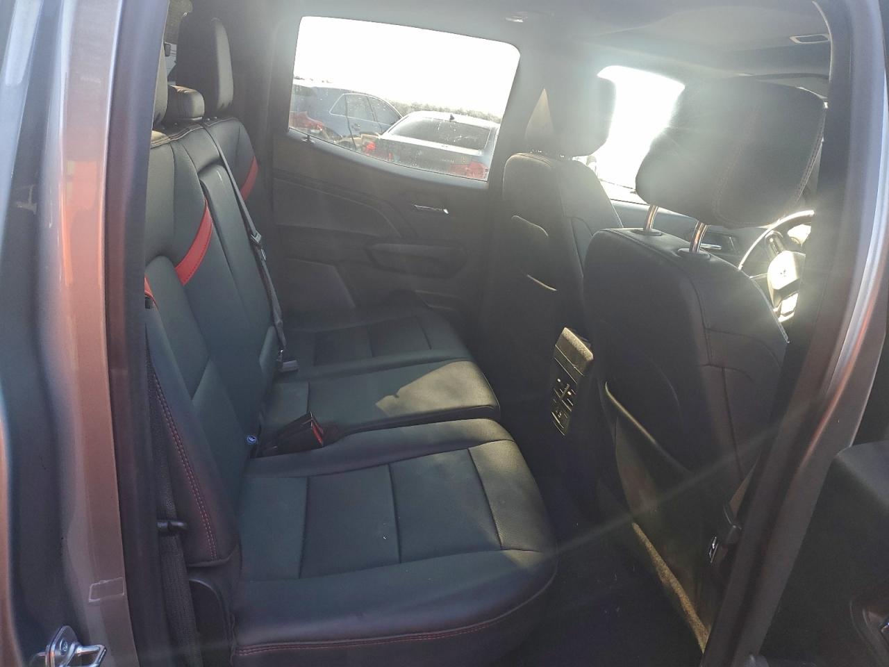 Lot #3303564928 2024 CHEVROLET COLORADO Z