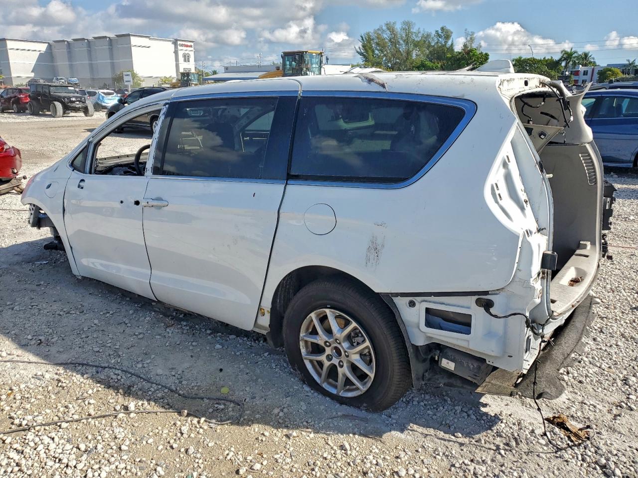 CHRYSLER PACIFICA HYBRID TOURING L