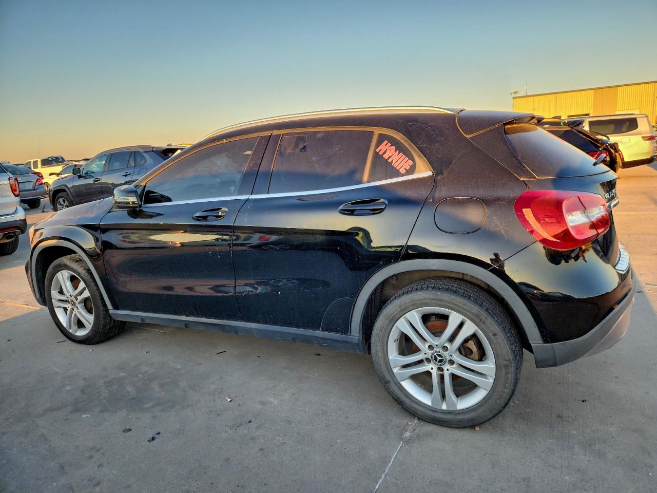 MERCEDES-BENZ GLA-CLASS 250