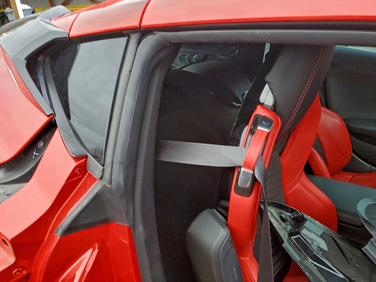 CHEVROLET CORVETTE STINGRAY 2LT