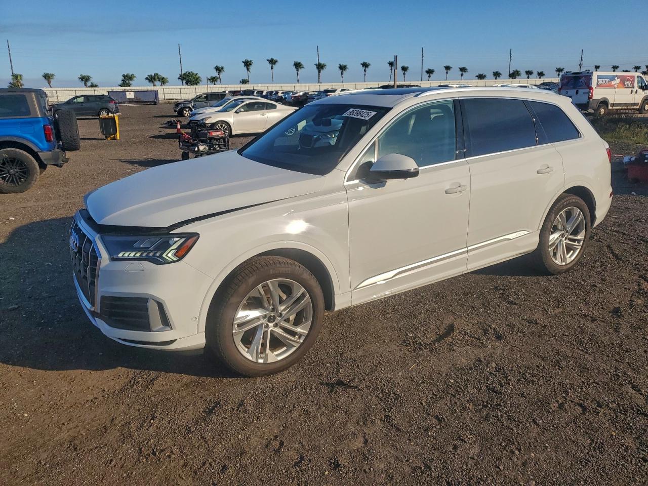 AUDI Q7 PREMIUM PLUS