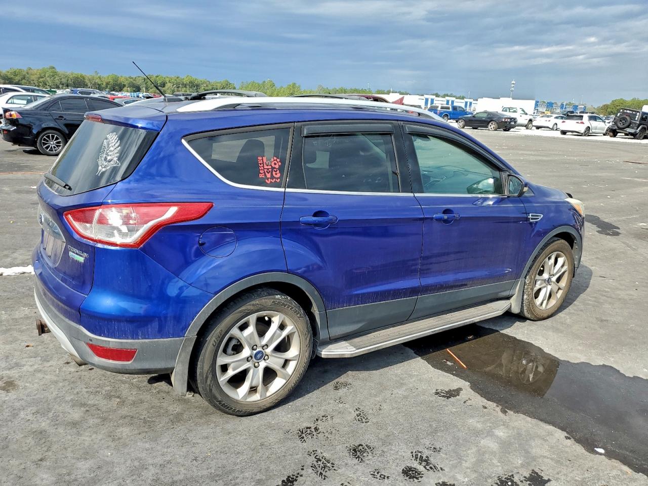 FORD ESCAPE TITANIUM