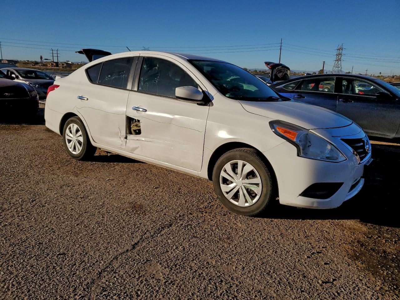 Lot #3315942104 2018 NISSAN VERSA S