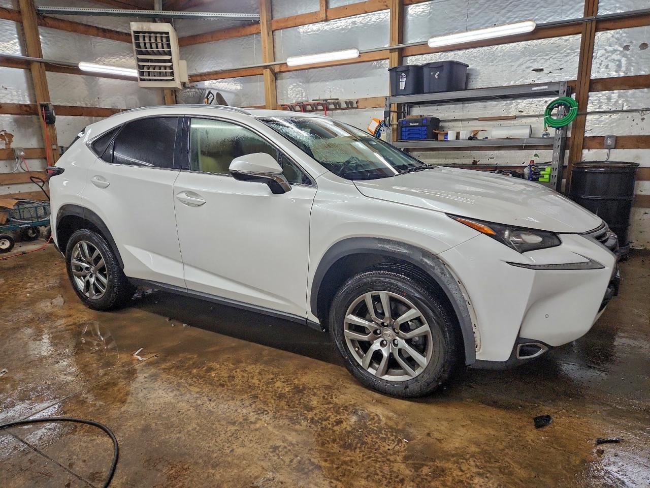 LEXUS NX 200T BASE