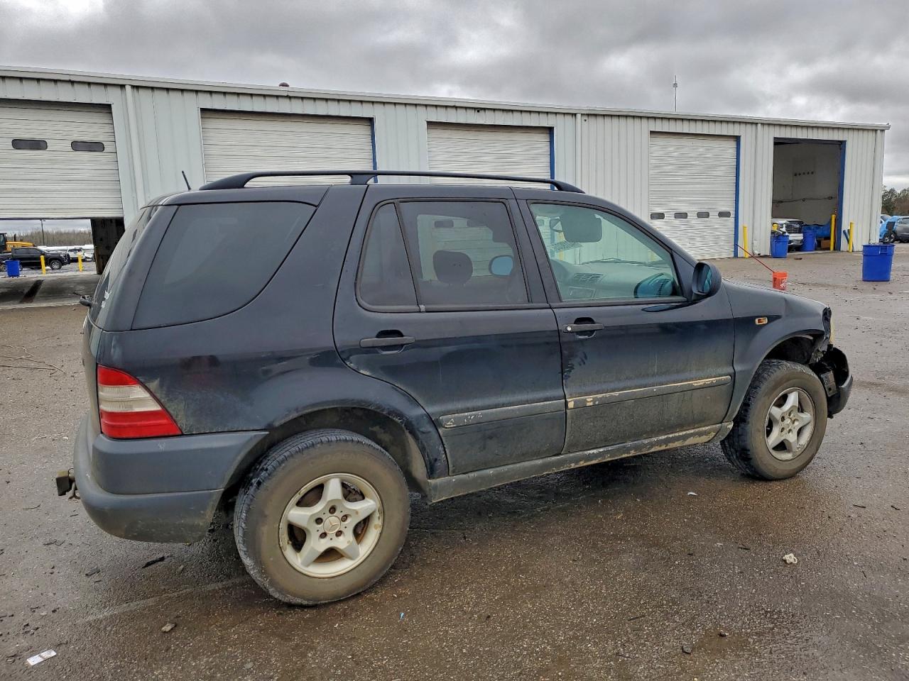 Lot #3302877908 1998 MERCEDES-BENZ ML 320