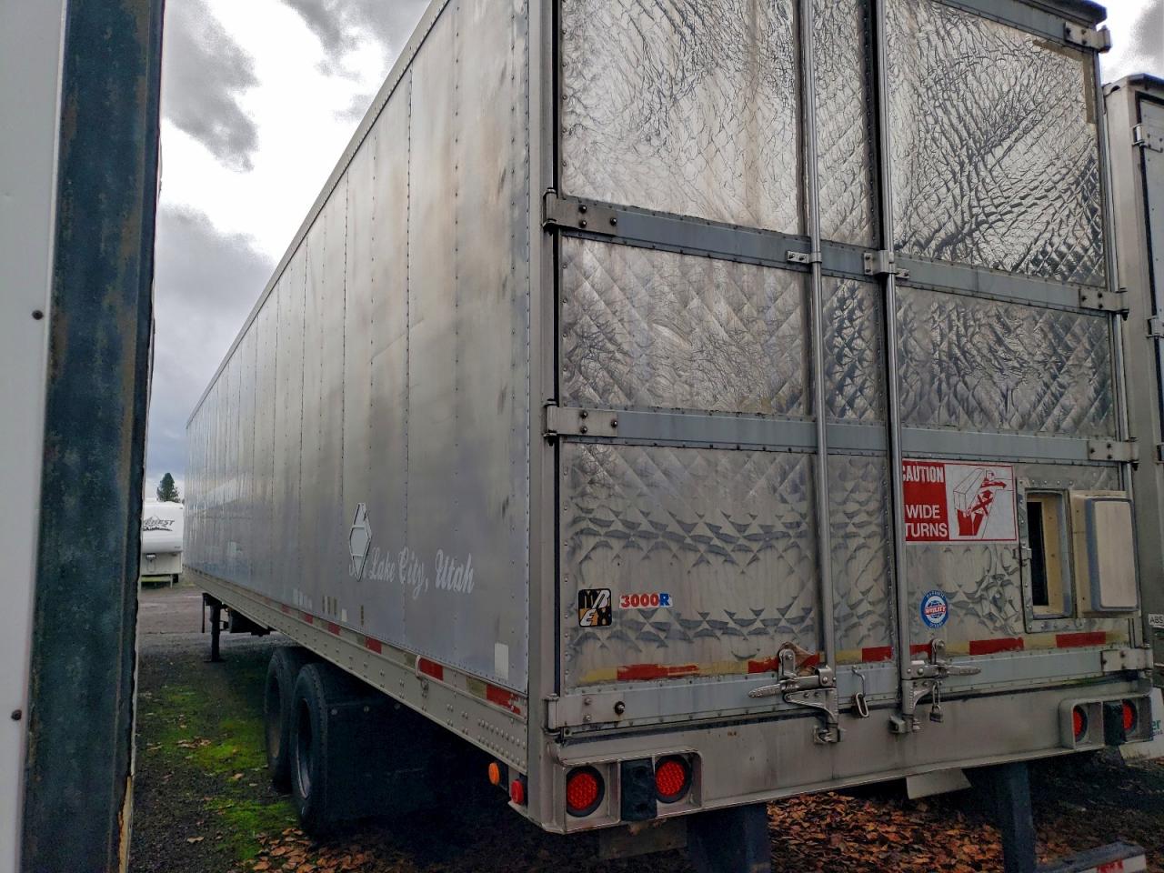 Lot #3316128234 2002 UTIL REEFER