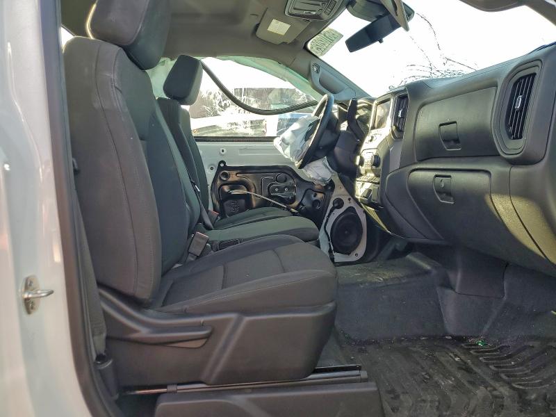 2025 CHEVROLET SILVERADO #3318889943