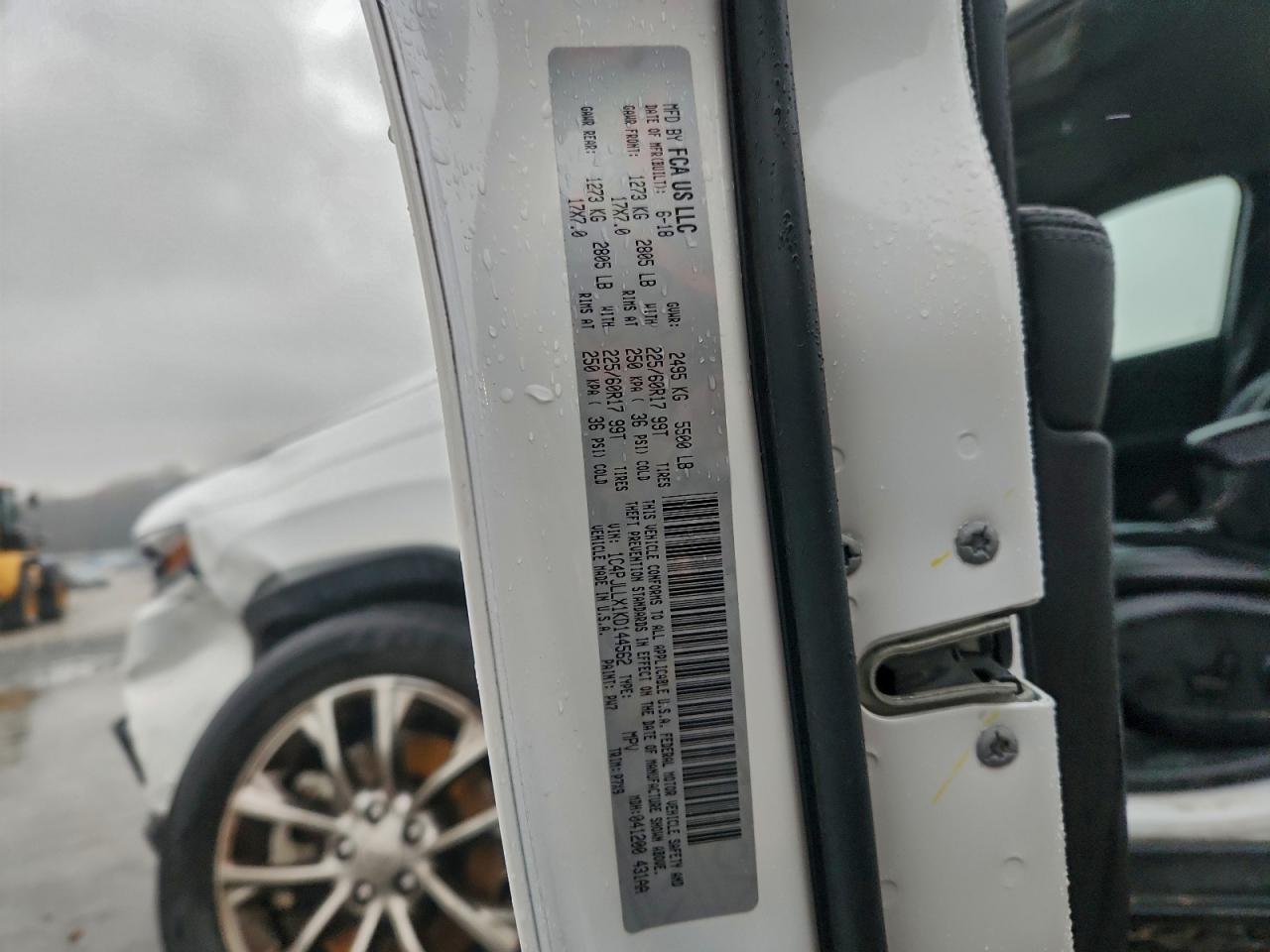 JEEP GRAND CHEROKEE LATITUDE PLUS