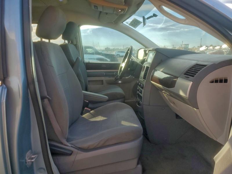 2010 CHRYSLER TOWN & COU #3315925118