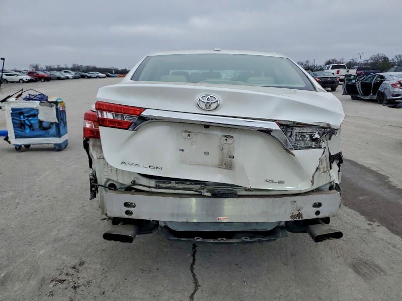 2014 TOYOTA AVALON BAS #3305493107