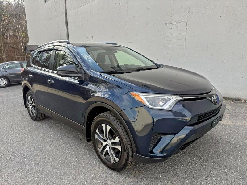 2017 TOYOTA RAV4 LE #3304693906