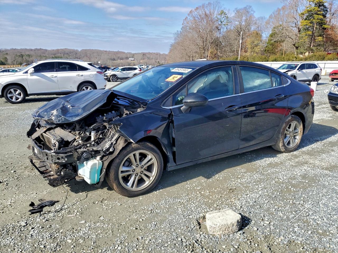 Lot #3309631074 2017 CHEVROLET CRUZE LT
