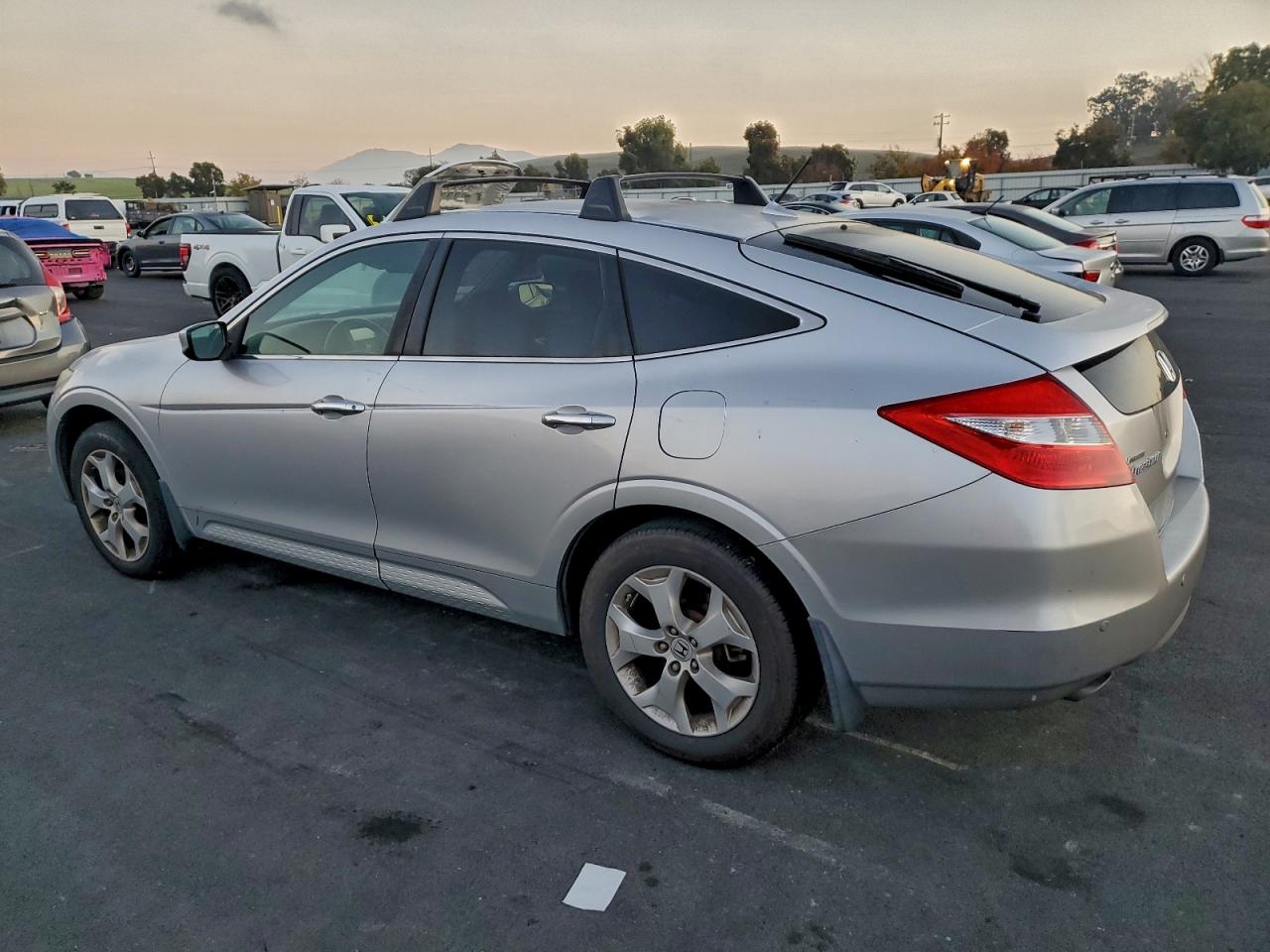 Lot #3309389983 2010 HONDA ACCORD CRO